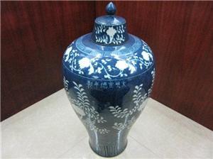 專家指南 如何三步分析法辨明灑藍釉瓷器拍賣價格的真偽與價值